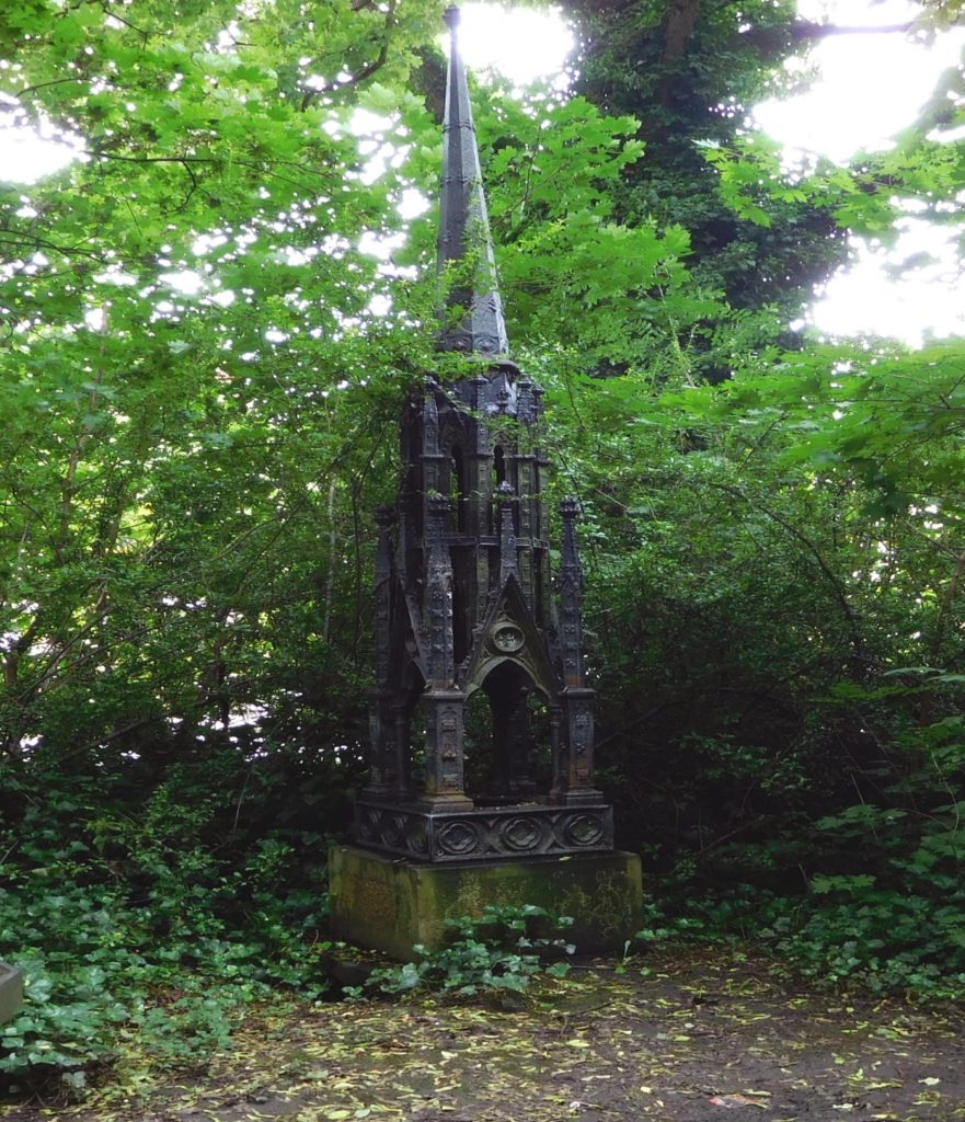 Mason's Eleanor Cross