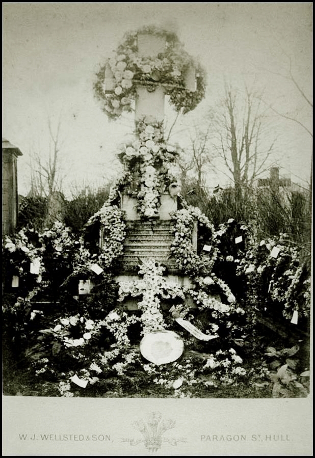 Rollit Memorial as it was when Eleanor was buried